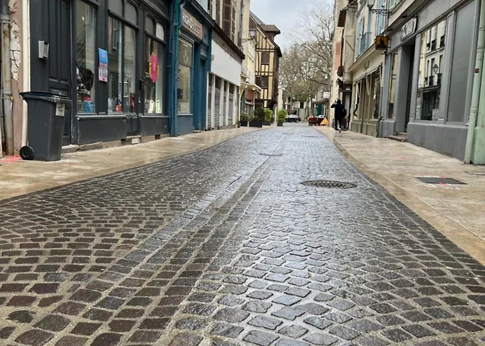 Lou, Hyper Centre, Au Coeur De Lägenhet Troyes